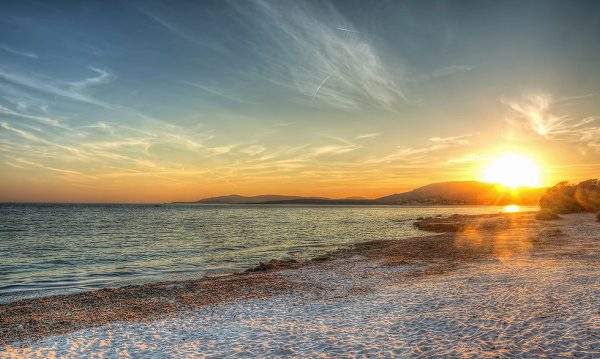 101 Inspirational August Quotes for a Completely happy and Constructive Finish to the Summer time
