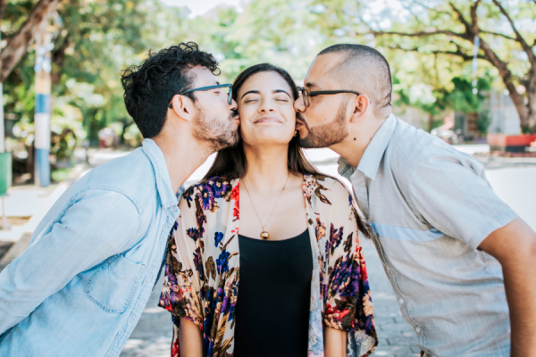 21 Important Guidelines for Throuple Courting