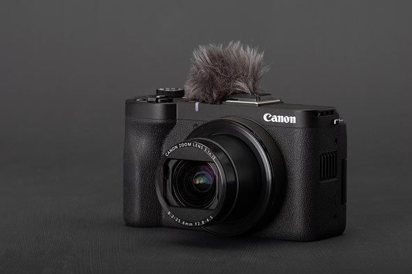 Canon PowerShot V1 Evaluation: vloggers solely or photographers' new finest good friend?